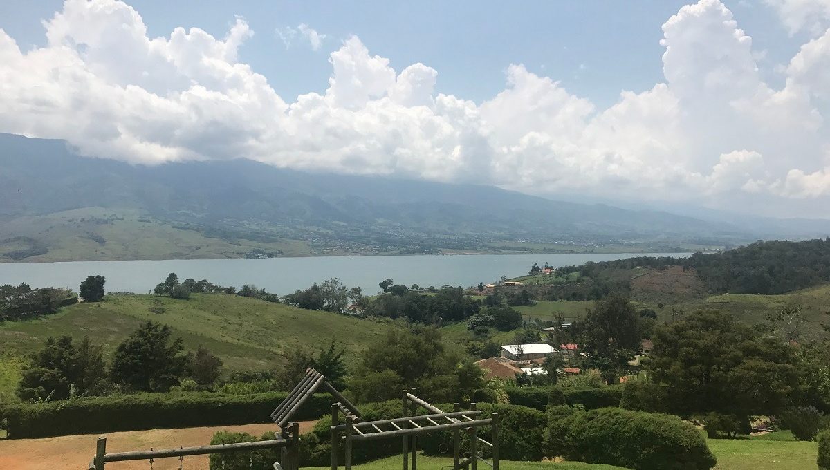 zona infantil finca en venta darien