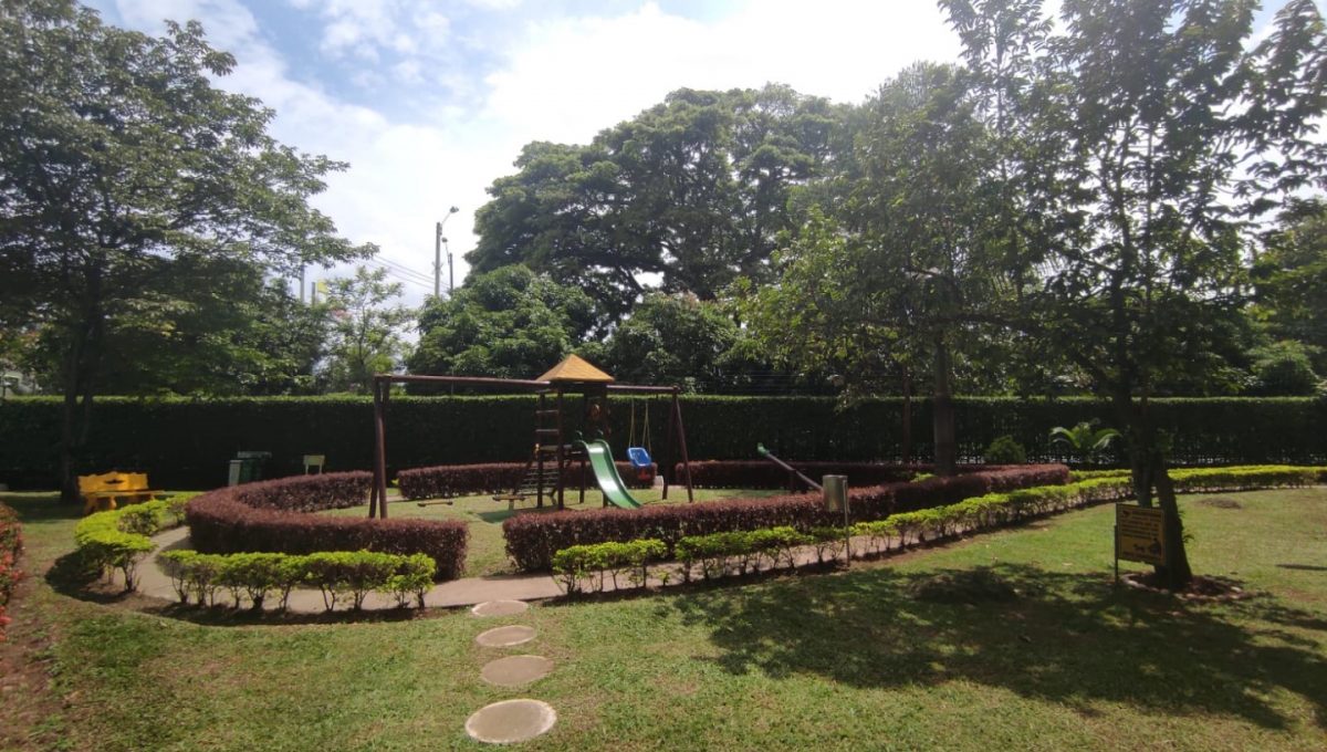 WhatsApp Image 2022-05-31 at 10.29.59 AM (1) (Large)