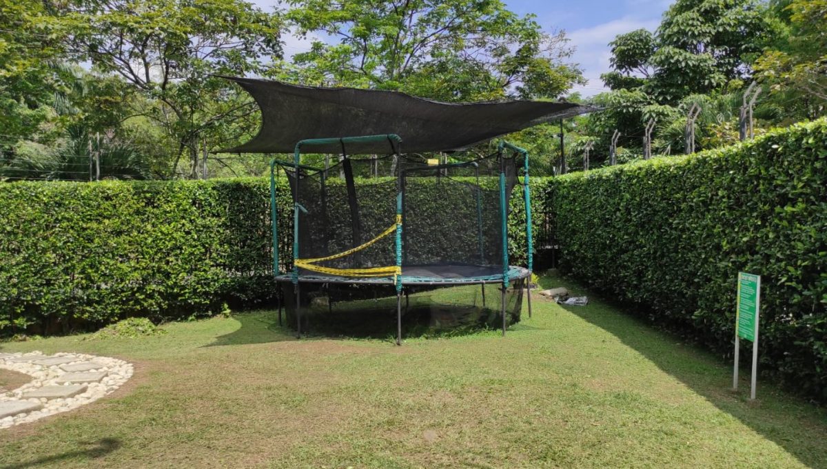 WhatsApp Image 2022-05-31 at 10.29.59 AM (2) (Large)