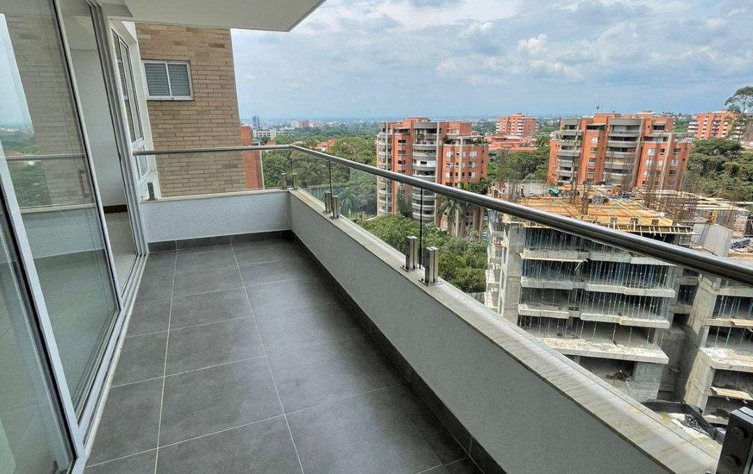 WhatsApp Image 2022-06-24 at 2.24.34 PM (Large)