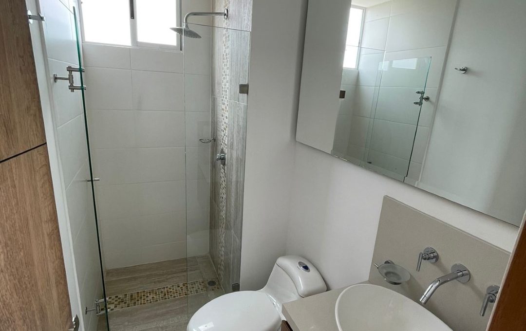 WhatsApp Image 2022-06-24 at 2.24.35 PM (Large)