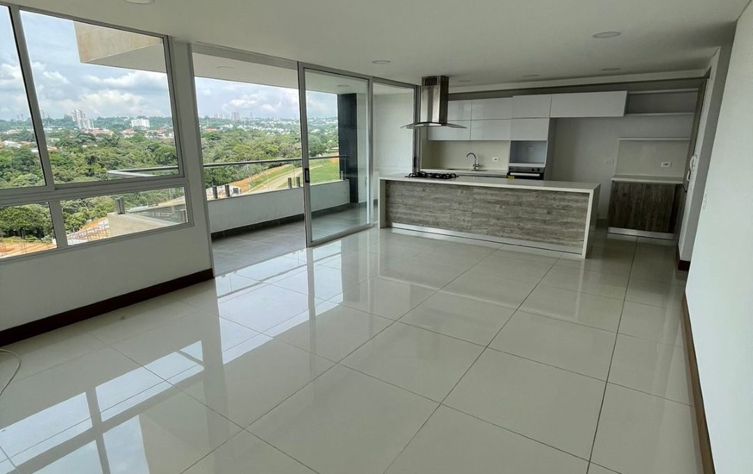 WhatsApp Image 2022-06-24 at 2.24.37 PM (Large)