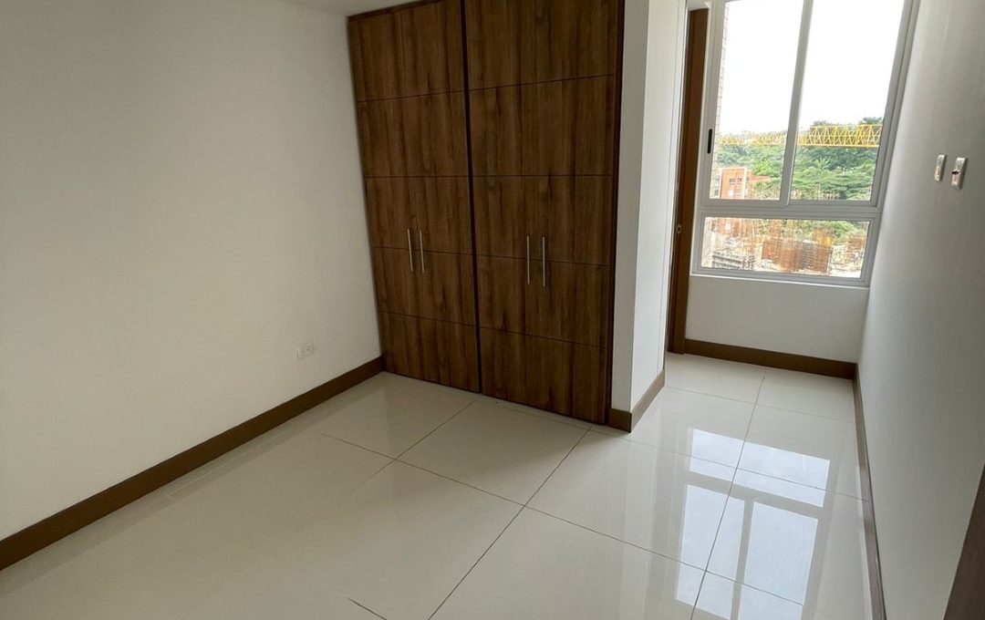 WhatsApp Image 2022-06-24 at 2.24.38 PM (1) (Large)