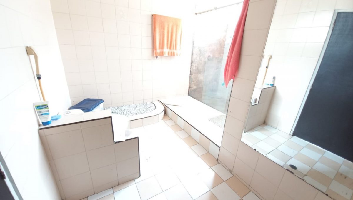 WhatsApp Image 2022-07-19 at 9.56.44 AM (3) (Large)