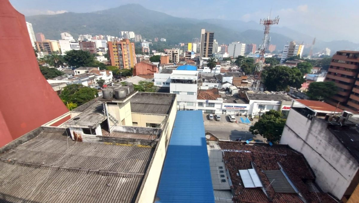 WhatsApp Image 2022-07-19 at 9.56.44 AM (Large)