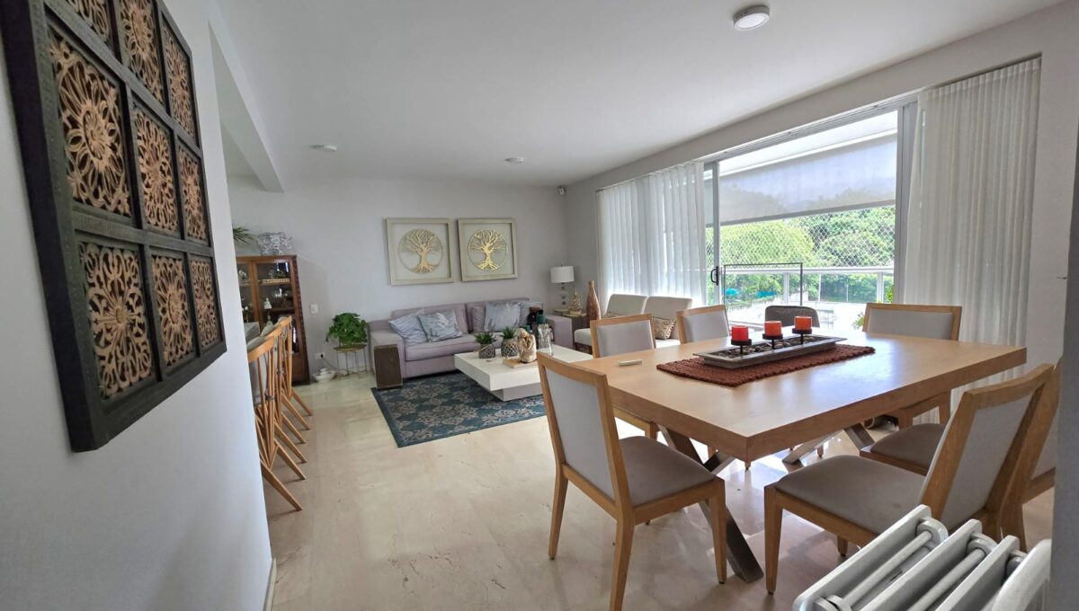 PHOTO-2025-07-10-12-51-30(4)