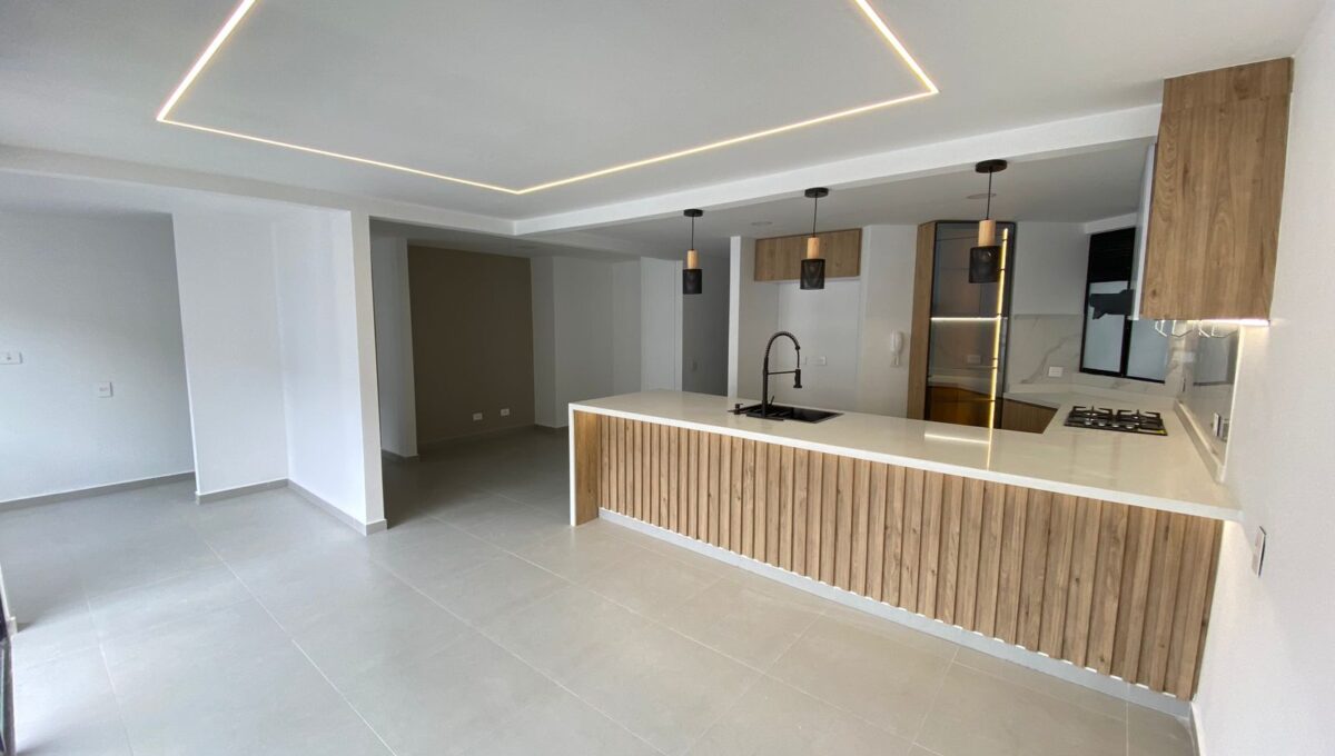 WhatsApp Image 2025-12-01 at 12.26.17 PM (1)