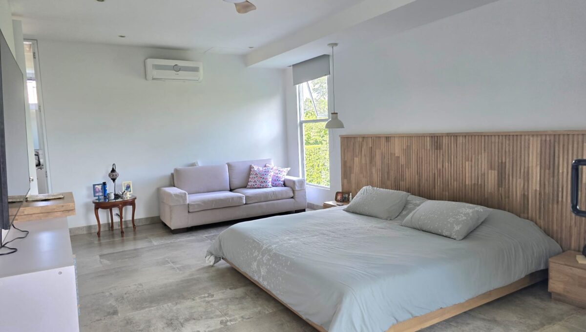 WhatsApp Image 2026-01-23 at 11.41.27 AM (4)